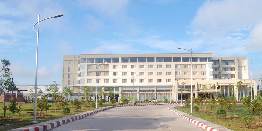 Man Myanmar Hotel Naypyidaw エクステリア 写真